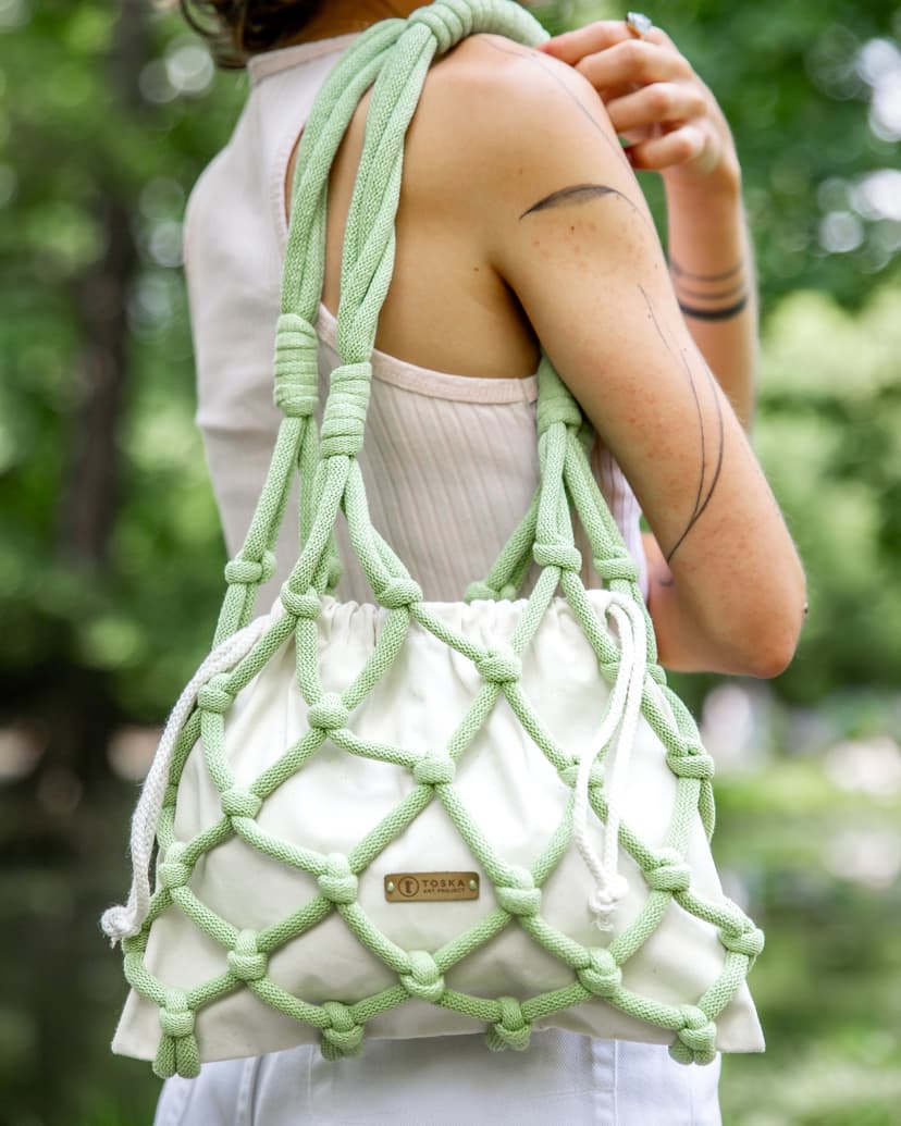 Macrame piece 6